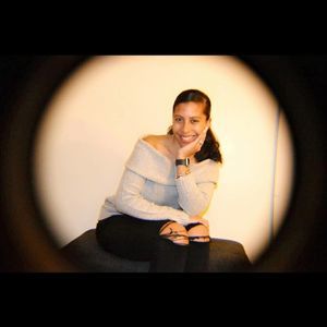 Meet your Posher, Naydene